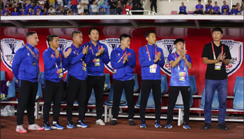 Tuyển Việt Nam rơi vào thế trái ngược: thủ môn dồi dào, hàng công gây lo lắng