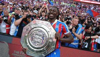 Điều gì khiến Eze phù hợp với đội hình của Arsenal ?